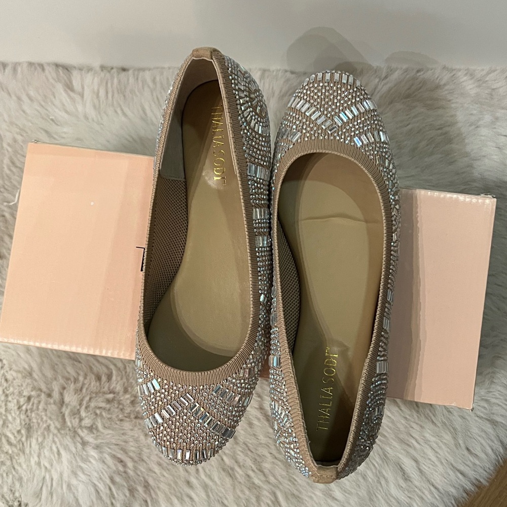 Thalia Sodi Karli Nude Flyknit W/Stones Flats Loafers